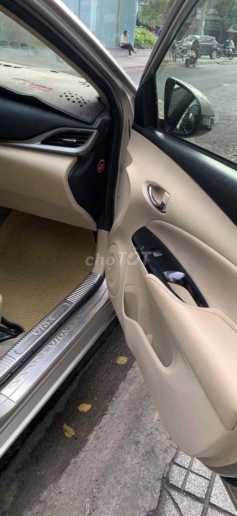 Toyota Vios 2019 1.5G - 270000 km. Mua bán Ô tô tại Thành phố Dĩ An Bình Dương được đăng bởi Xuanle hình 5