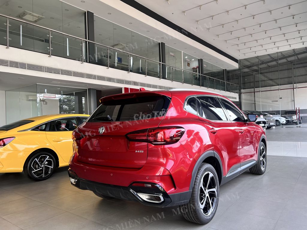 Mua MG HS LUX đỏ – Tặng ngay xe Vespa cực chất! 🛵. Mua bán Ô tô tại Quận Tân Phú Tp Hồ Chí Minh được đăng bởi Đặng Hoàng Nam hình 8