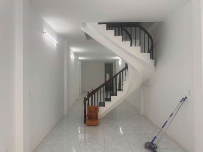 Аренда · 3 комн. · 80 м² · Quận 8, ул. Đường Đặng Chất