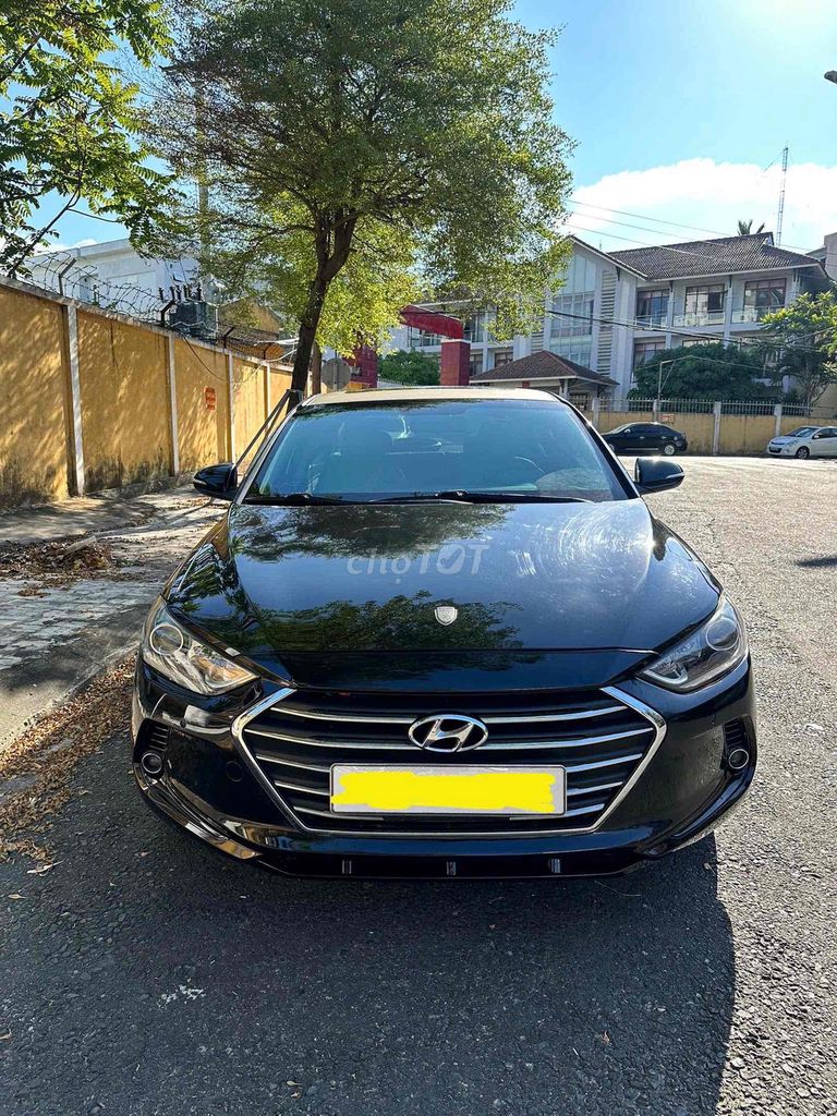 Hyundai Elantra 2019 photo 3