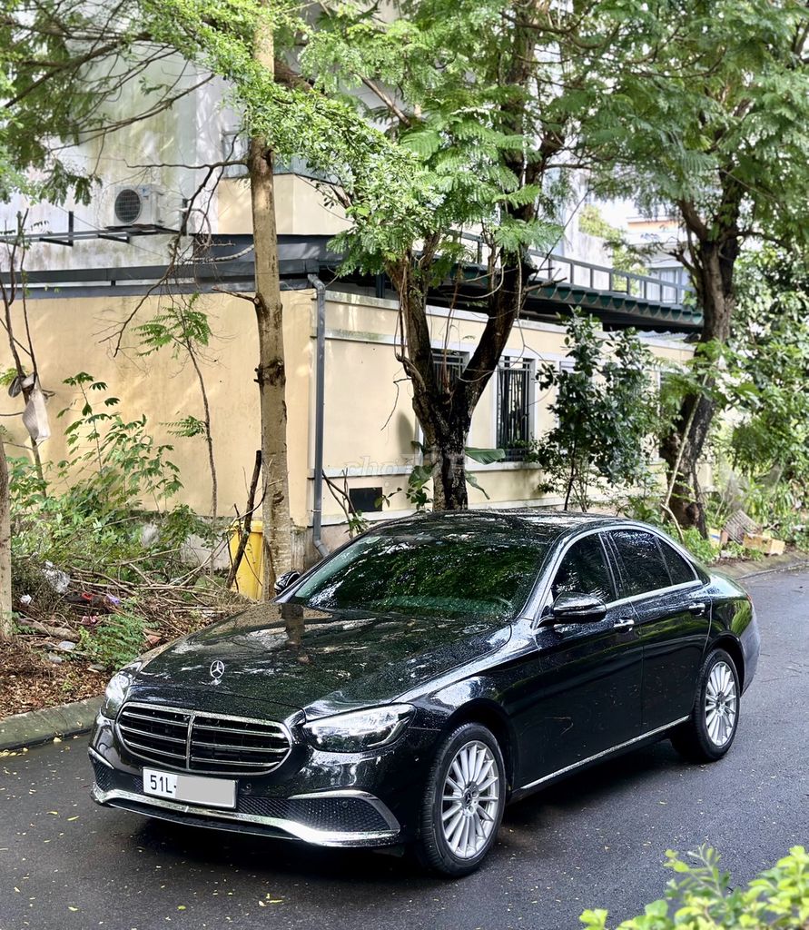 Merc E200 Exclusive 2022 bản đủ option V1 LƯỚT. Mua bán Ô tô tại Quận 8 Tp Hồ Chí Minh được đăng bởi Gon Nguyen hình 6