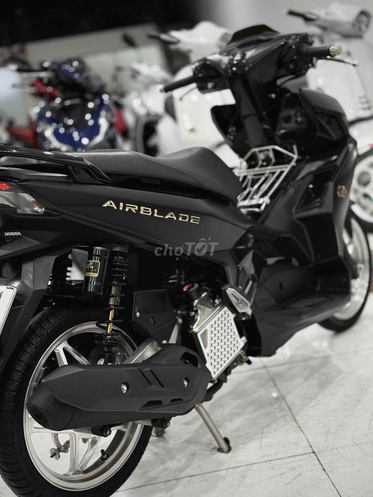 Honda Air Blade 125 2021 Đen. Mua bán Xe máy tại Thị xã Phú Mỹ Bà Rịa - Vũng Tàu được đăng bởi Cửa Hàng Xe Máy Phú Mỹ hình 12
