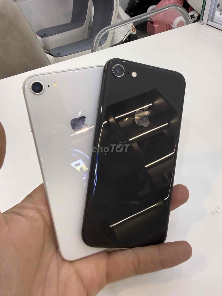Apple iPhone 8 32GB Đen Đã sử dụng. Mua bán Điện thoại tại Quận 4 Tp Hồ Chí Minh được đăng bởi Thanh Sang hình 1