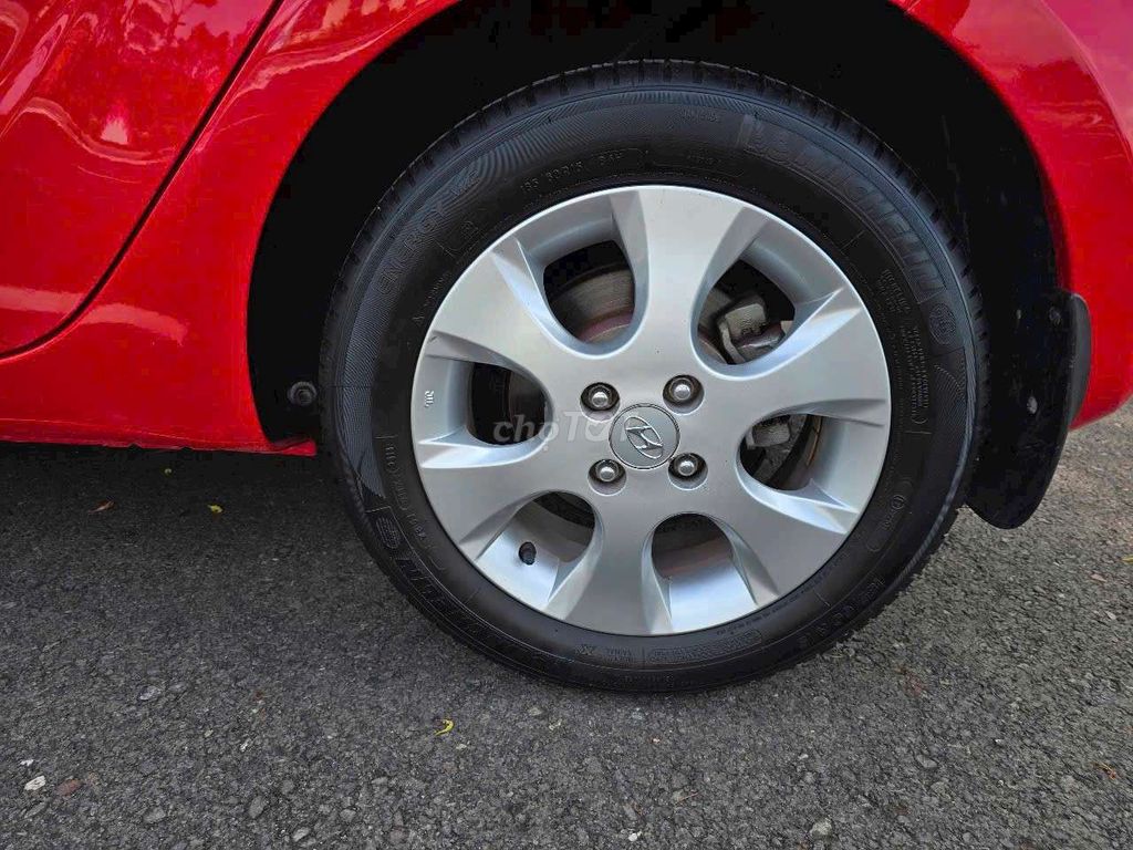 Hyundai i20 2011 1.4 AT - 50000 km siêu cọp. Mua bán Ô tô tại Thành phố Vị Thanh Hậu Giang được đăng bởi SALON Ô TÔ HƯNG HẬU GIANG hình 17