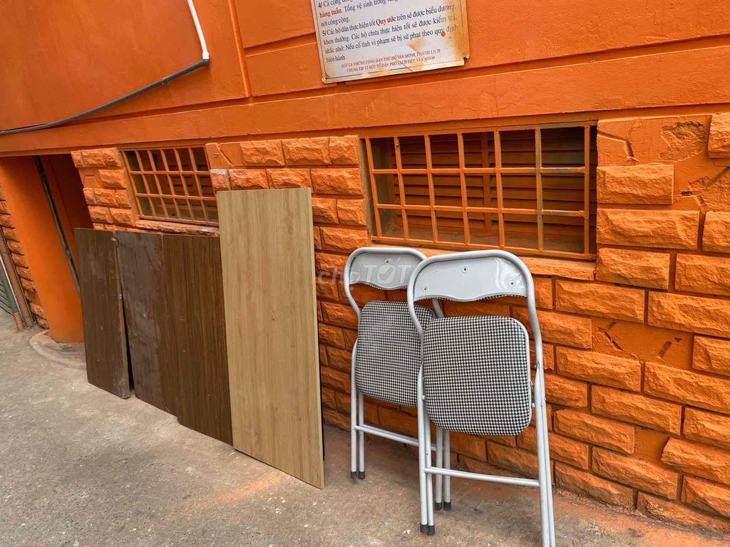 Ghế gấp Kim loại Vải Xám Gấp gọn. Mua bán Bàn ghế tại Quận Tây Hồ Hà Nội được đăng bởi Tô Hiếu hình 1