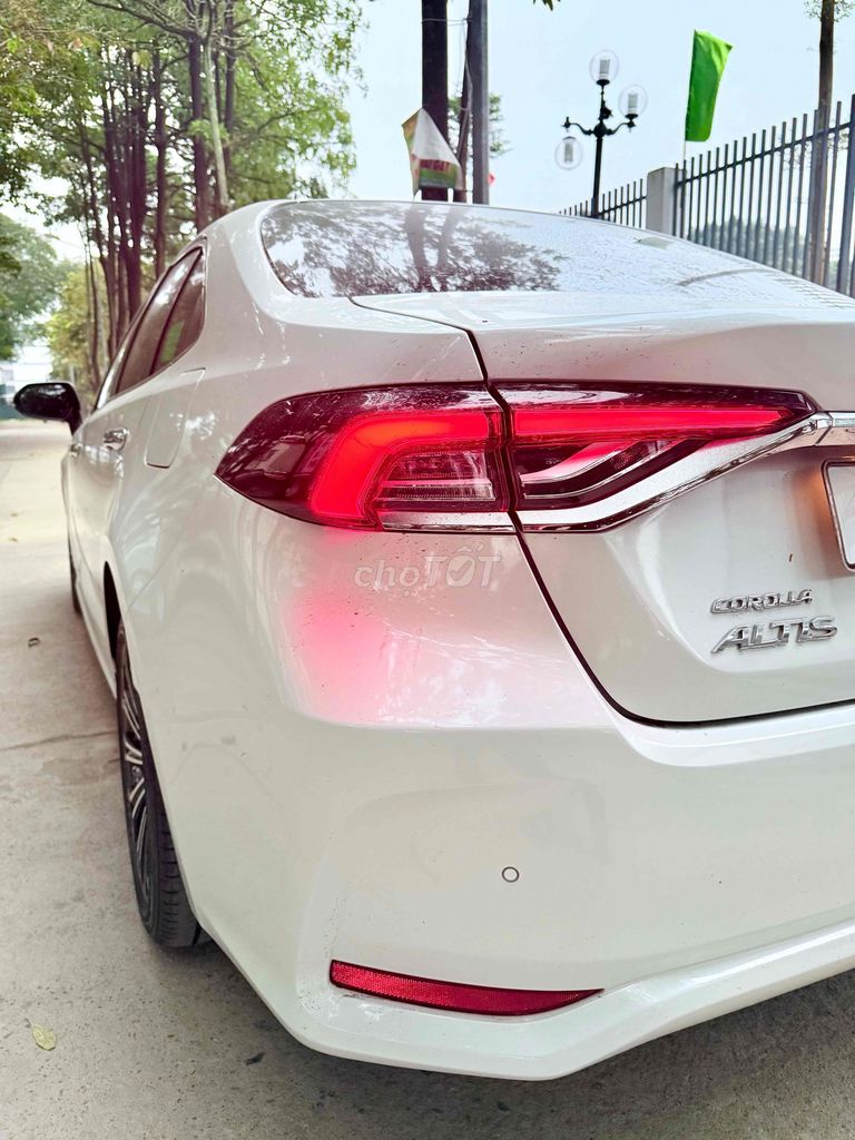 Toyota Altis V 2023. Mua bán Ô tô tại Quận Hoàng Mai Hà Nội được đăng bởi Phạm quang đồng hình 7