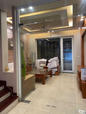 Cho thuê gấp liền kề tại Làng Việt Kiều Châu Âu. Cho thuê văn phòng, mặt bằng kinh doanh tại Quận Hà Đông Hà Nội được đăng bởi nguyễn hữu mẫn