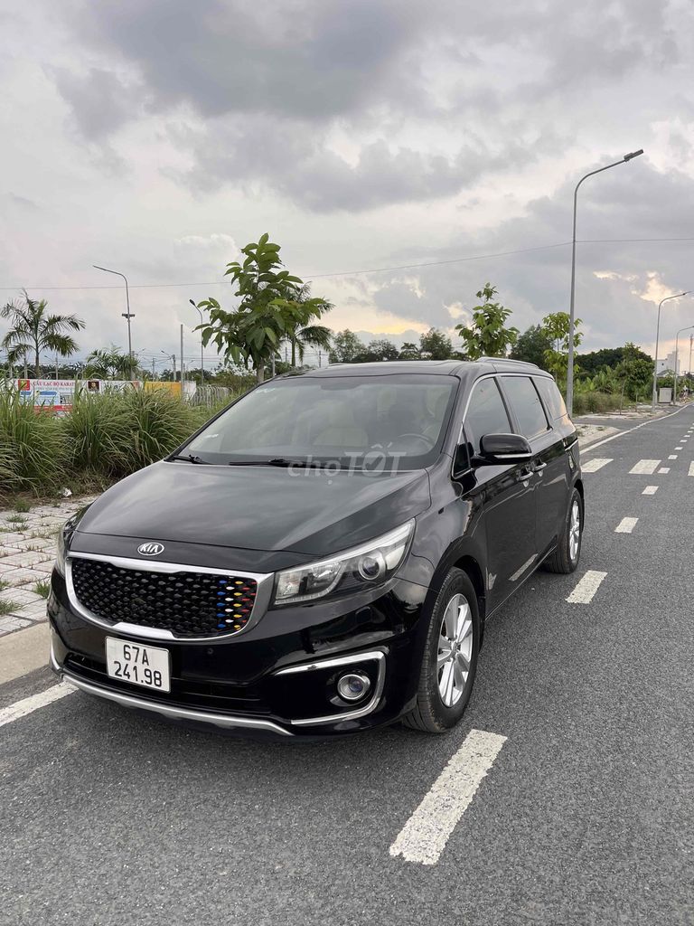 Kia Sedona 2015 3.3 Máy Xăng - 115000 km. Mua bán Ô tô tại Thành phố Long Xuyên An Giang được đăng bởi Nguyễn Hoà Anh hình 1