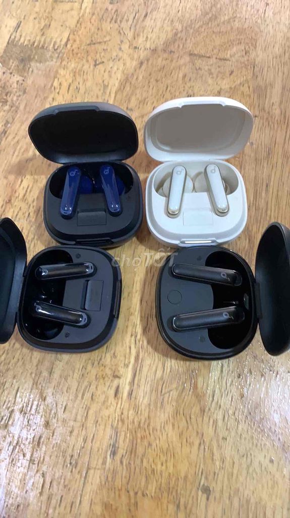 Tai nghe không dây Soundcore P40i-Live P3 Đen. Mua bán Tivi, Âm thanh tại Quận Tân Phú Tp Hồ Chí Minh được đăng bởi Nguyen Ho Quang Vinh hình 1