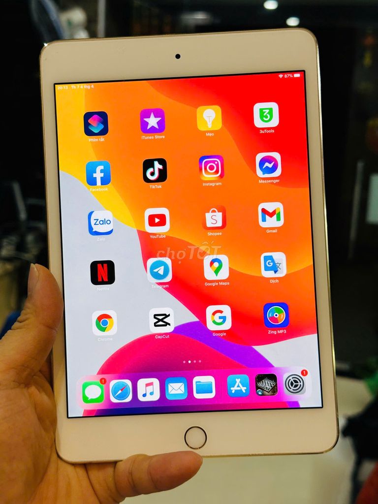 IPad mini 4 128GB Rentina tha hồ lưu trữ dữ liệu. Mua bán Máy tính bảng tại Quận Đống Đa Hà Nội được đăng bởi Thế Hoàng hình 1