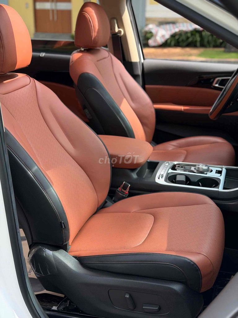 Kia Carnival facelift Signature 2.2D -lướt 2vạn km. Mua bán Ô tô tại Quận 1 Tp Hồ Chí Minh được đăng bởi Nguyên hình 8