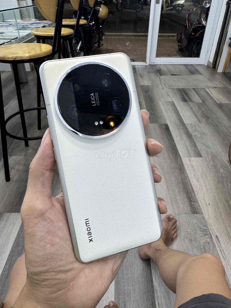 Xiaomi 14 Ultra 256GB Trắng 95%. Mua bán Điện thoại tại Thành phố Vũng Tàu Bà Rịa - Vũng Tàu được đăng bởi xiaomi iphone giá sỉ AHM hình 1