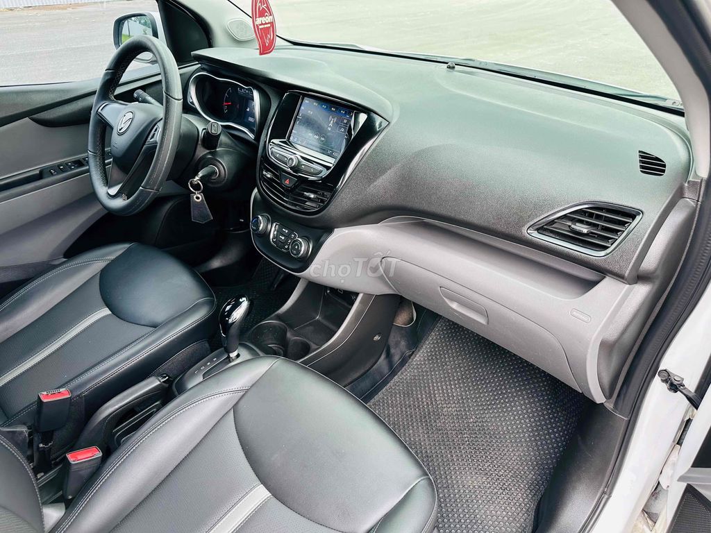 VinFast Fadil 2019 1.4 AT Premium. Mua bán Ô tô tại Huyện Sóc Sơn Hà Nội được đăng bởi AUTO VĨNH CƯỜNG hình 9