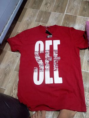 2 Áo Đỏ Vải Cotton Sale Rẻ. Mua bán Quần áo tại Quận 8 Tp Hồ Chí Minh được đăng bởi Mỹ Phụng