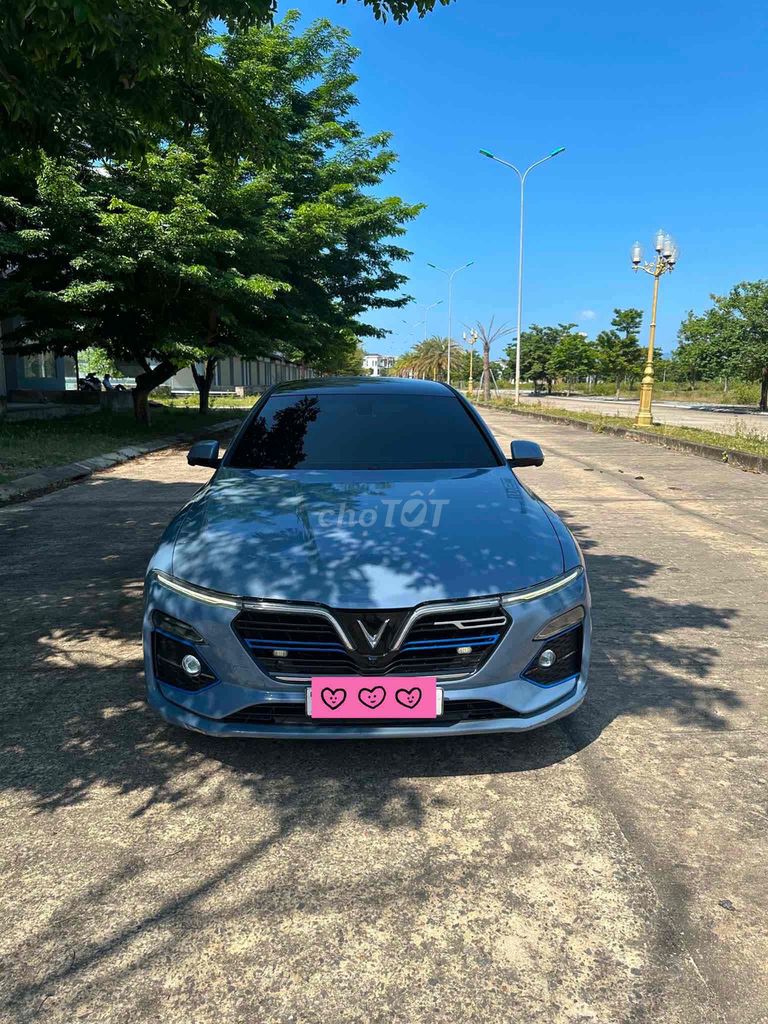 Vinfast Lux A 2020 photo 3