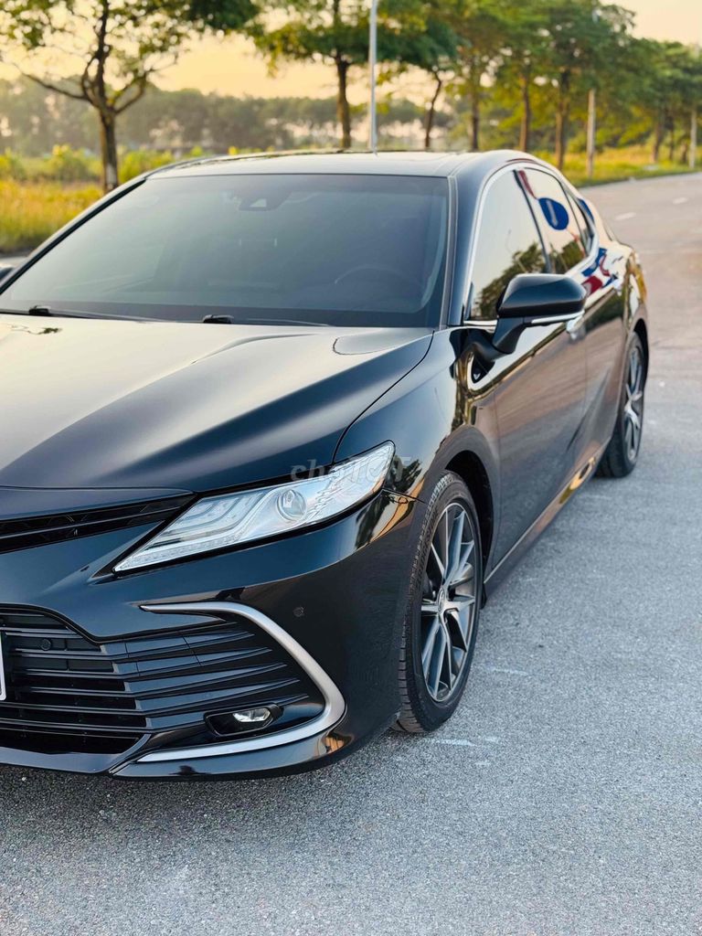 Toyota Camry 2022 2.5 Q. Mua bán Ô tô tại Huyện Sóc Sơn Hà Nội được đăng bởi AUTO VĨNH CƯỜNG hình 3