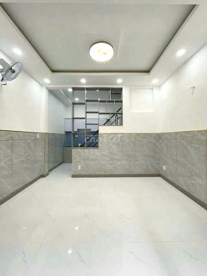 MẶT TIỀN TÂN HÒA 2 Q9 – ĐƯỜNG 8M – BÁN ĐẤT TẶNG NHÀ – SHR - 3,8 TỶ