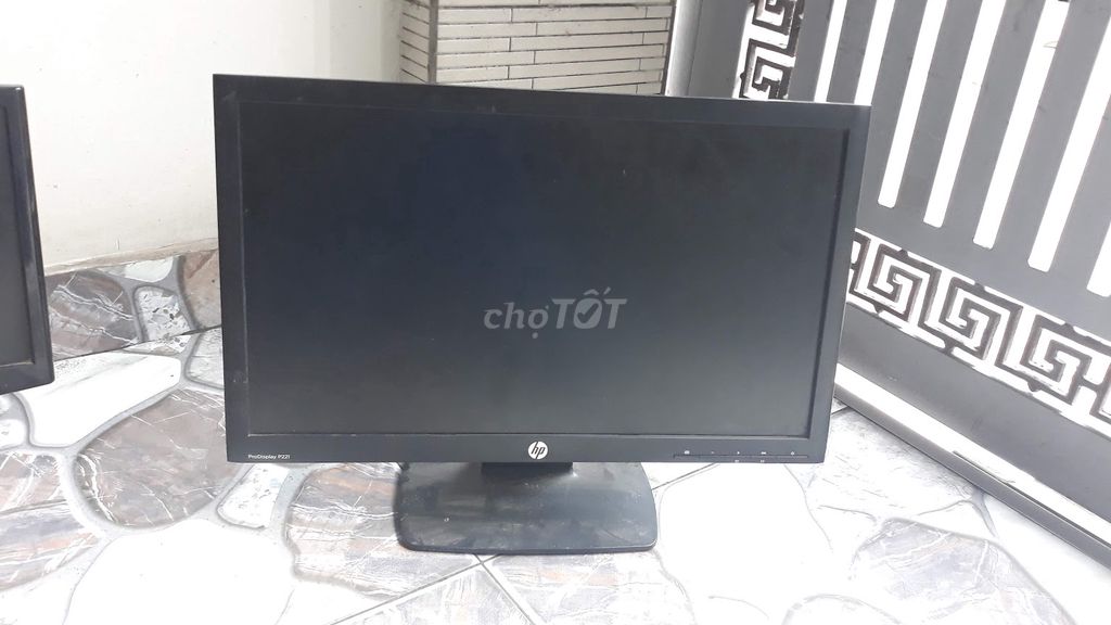 Màn hình HP 22 inch Lỗi sọc chữa cháy . Mua bán Phụ kiện (Màn hình, Chuột...) tại Quận 10 Tp Hồ Chí Minh được đăng bởi  phú quí hình 1