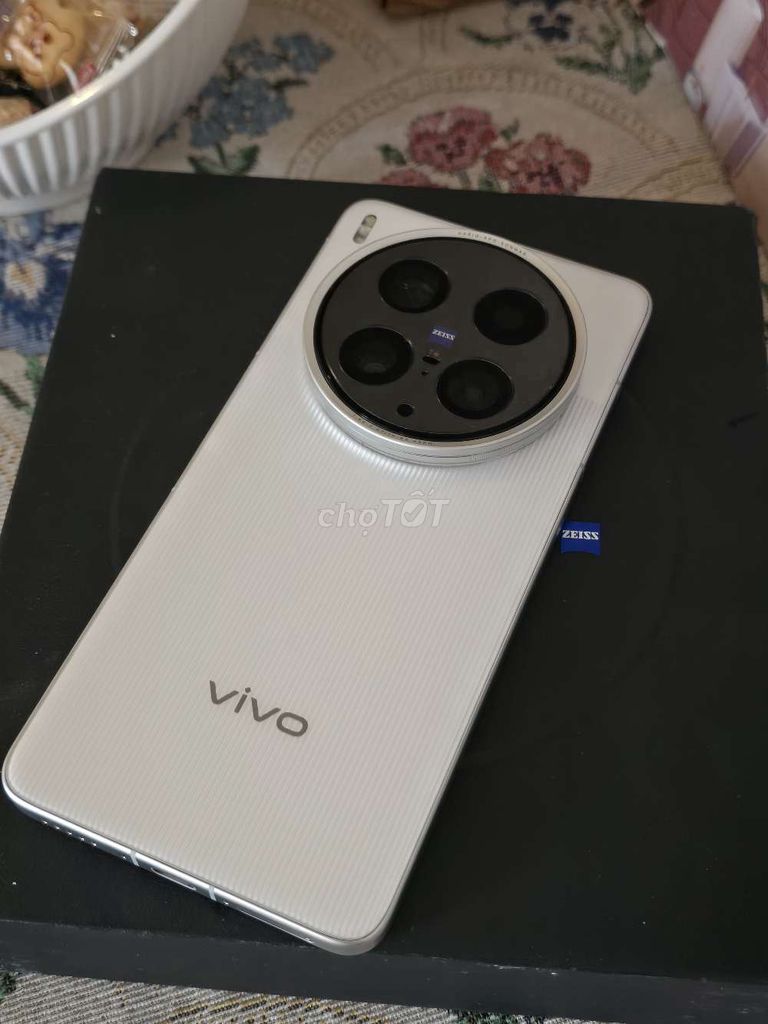 Vivo X200 Ultra 16GB 512GB Trắng. Mua bán Điện thoại tại Quận Ninh Kiều Cần Thơ được đăng bởi Huyền Trương hình 1