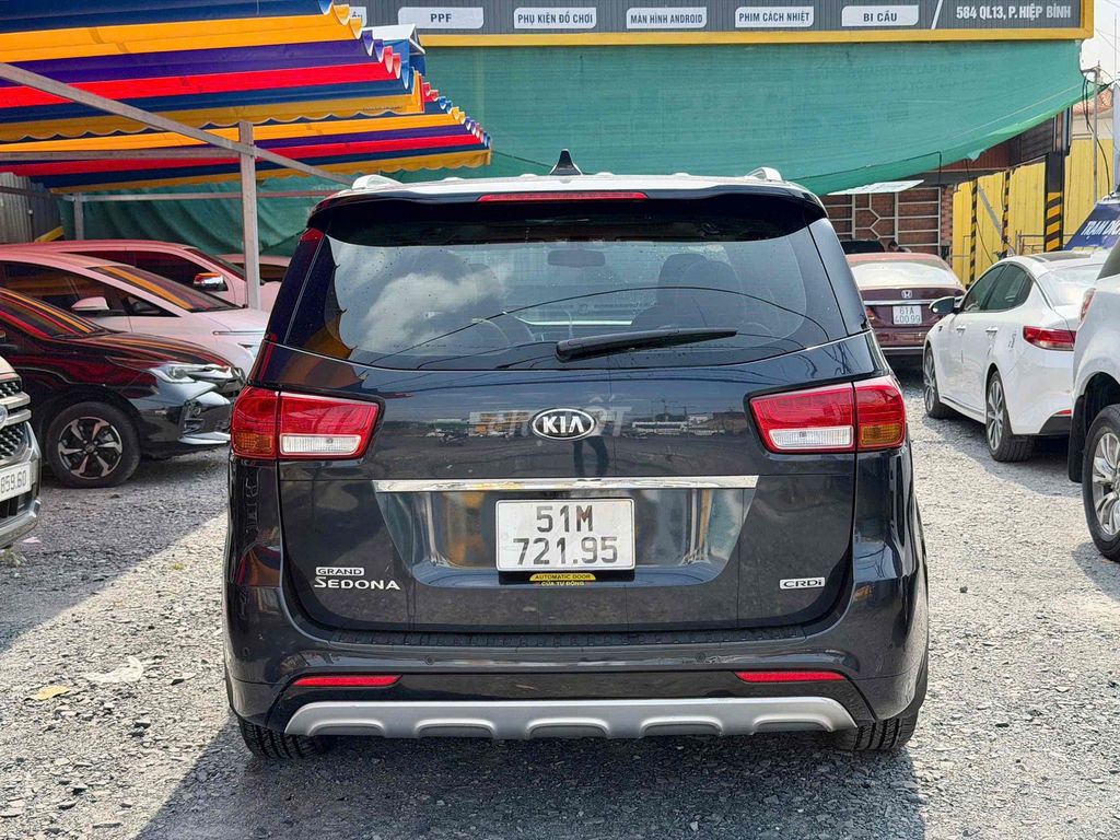 Kia Sedona 2018 Dầu 70.000 km Xám đen. Mua bán Ô tô tại Thành phố Thủ Đức Tp Hồ Chí Minh được đăng bởi Đặng Tú Nguyên hình 4