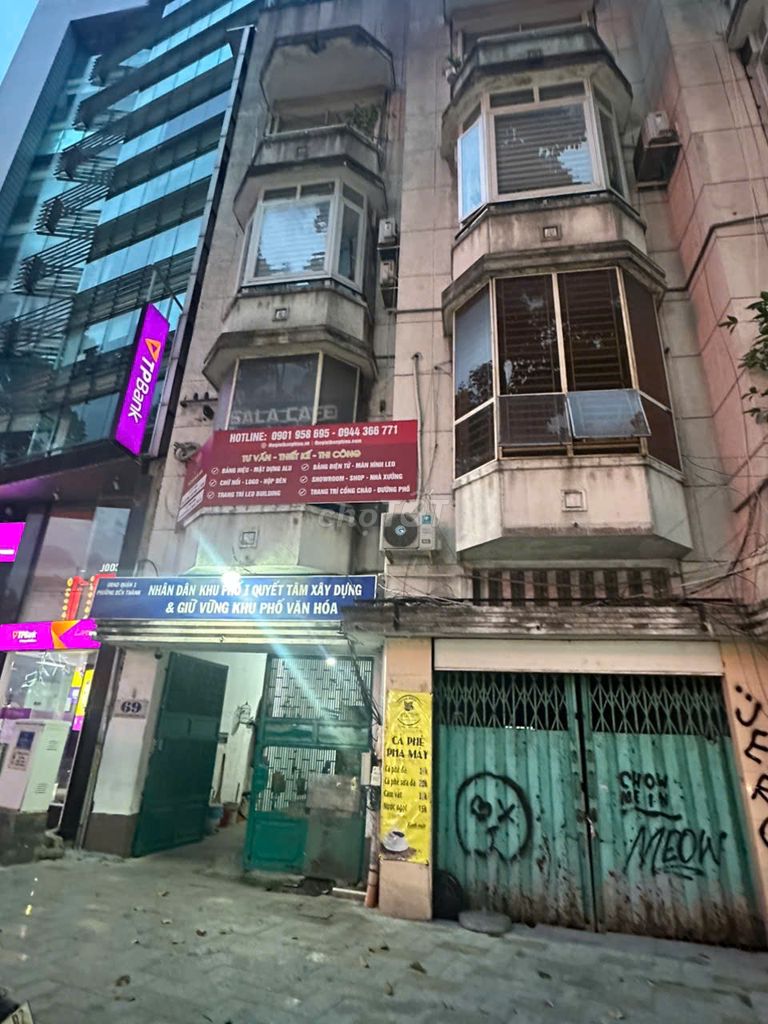 Bán gấp  - Căn hộ Studio ngay trung tâm Quận 1.