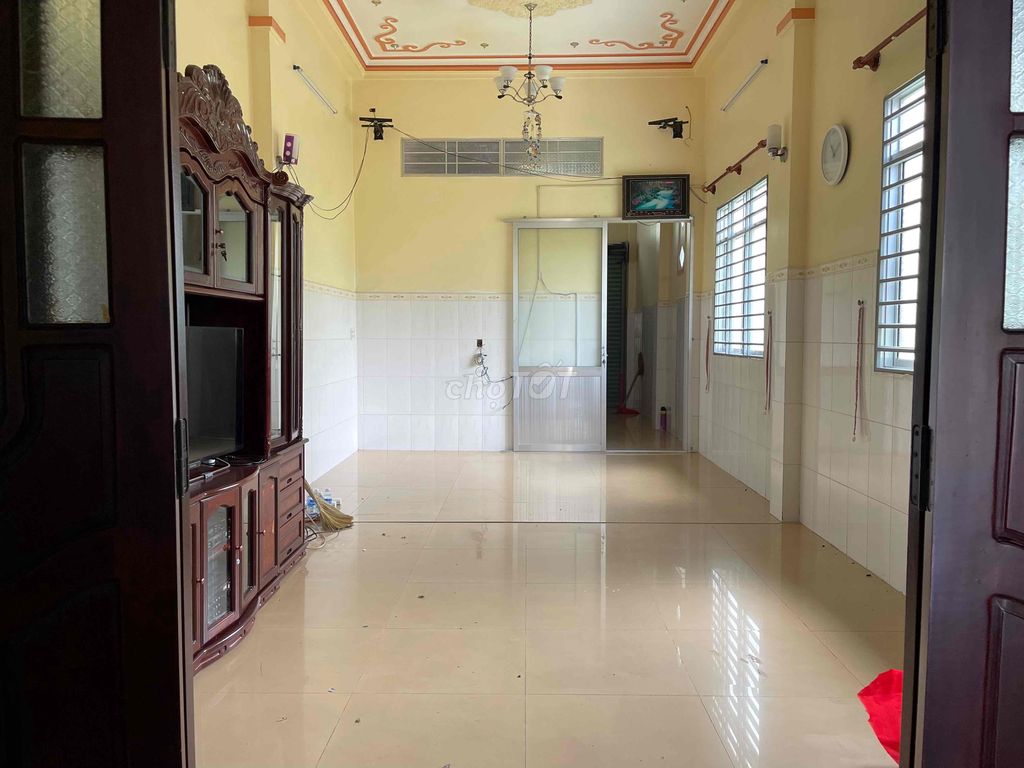 nhà cho thuê 9 chủ mặt tiền QL60. Cho thuê nhà ở tại Huyện Mỏ Cày Nam Bến Tre được đăng bởi Nhân hình 2