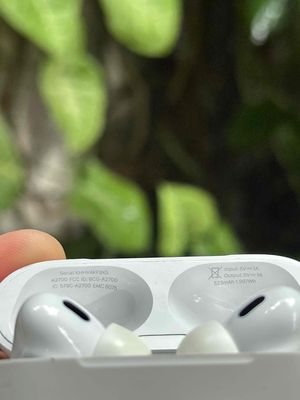 Airpods Pro 2 Chính Hãng cổng sạc Lighning. Mua bán Tivi, Âm thanh tại Quận Sơn Trà Đà Nẵng được đăng bởi Anh Tran