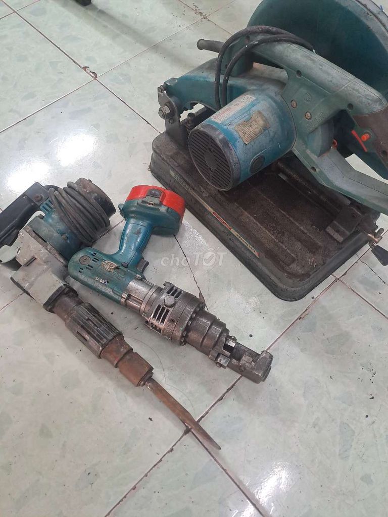 Combo máy công cụ Makita. Mua bán Đồ chuyên dụng, Giống nuôi trồng tại Quận 8 Tp Hồ Chí Minh được đăng bởi Phi hình 1