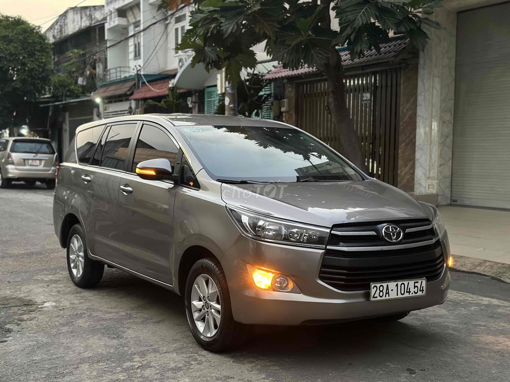 Toyota Innova 2020 2.0E - 80000 km