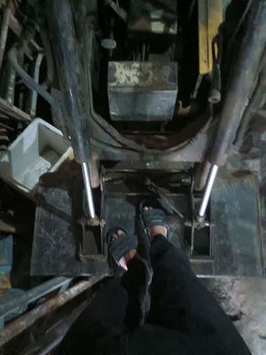 Cần bán xe xúc và xe lôi do nhà nghỉ vlxd. Mua bán Phương tiện khác tại Quận 7 Tp Hồ Chí Minh được đăng bởi Duy