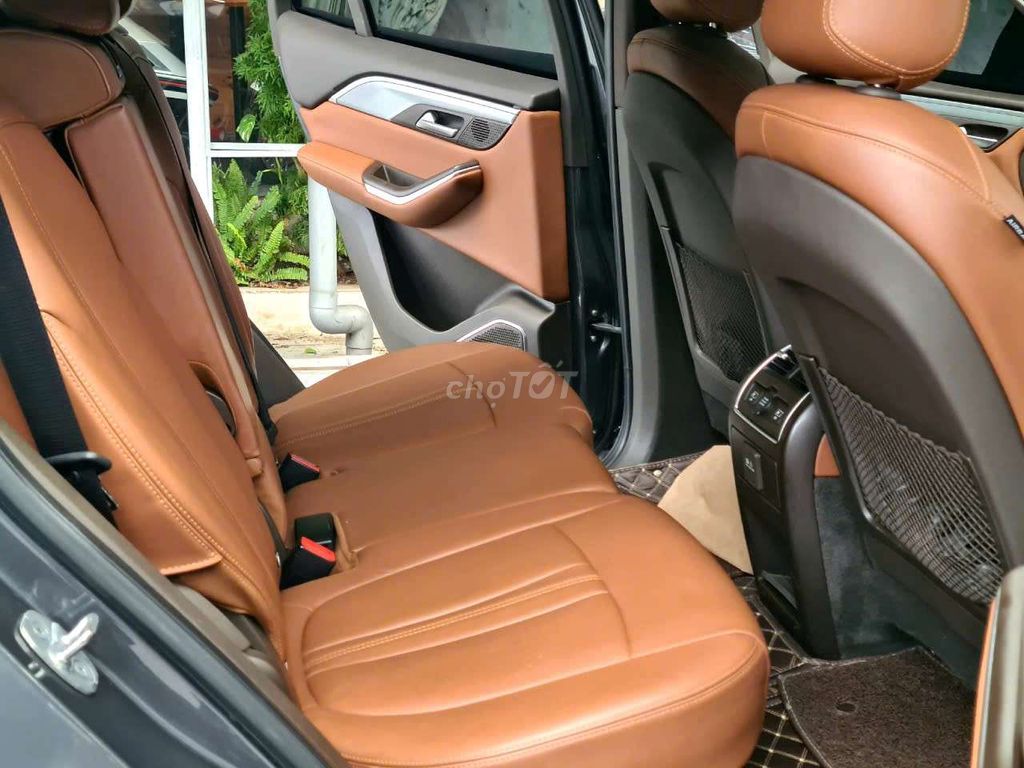 VINFAST LUX SA CAO CẤP 2019, 1 CHỦ TỪ ĐẦU.. Mua bán Ô tô tại Thành phố Thủ Đức Tp Hồ Chí Minh được đăng bởi Đức Hưng Siêu thị ô tô Thủ Đức hình 17