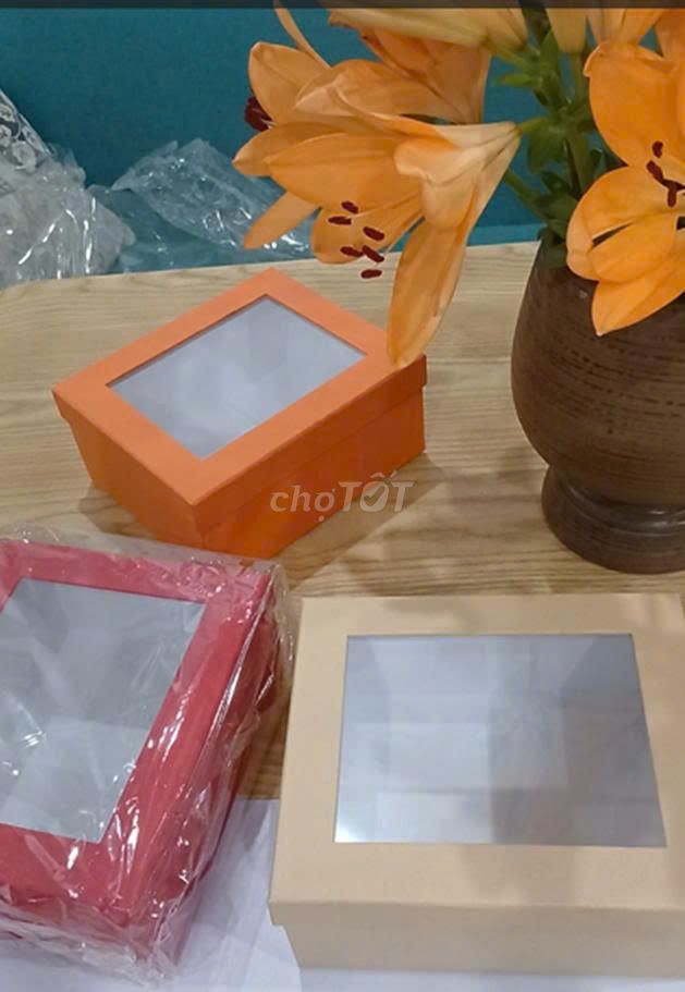15 Hộp quà tặng cứng 21cmx18cmx9cm. Mua bán Sở thích khác tại Quận Thanh Xuân Hà Nội được đăng bởi Giang hình 1