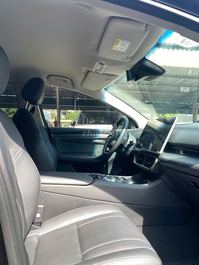 VinFast VF8 Eco 2023 Đen. Mua bán Ô tô tại Quận Nam Từ Liêm Hà Nội được đăng bởi Duy Quang GF hình 4