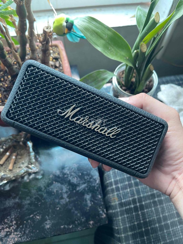 Loa Bluetooth Marshall Emberton 2 Đen. Mua bán Tivi, Âm thanh tại Thành phố Long Xuyên An Giang được đăng bởi austintran hình 1