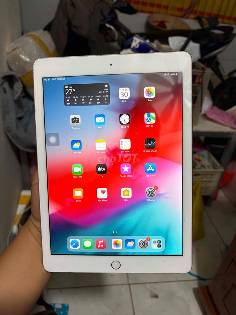 Apple iPad Gen 6 128GB Vàng hồng. Mua bán Máy tính bảng tại Thành phố Vị Thanh Hậu Giang được đăng bởi máy củ giá tốt  hình 1