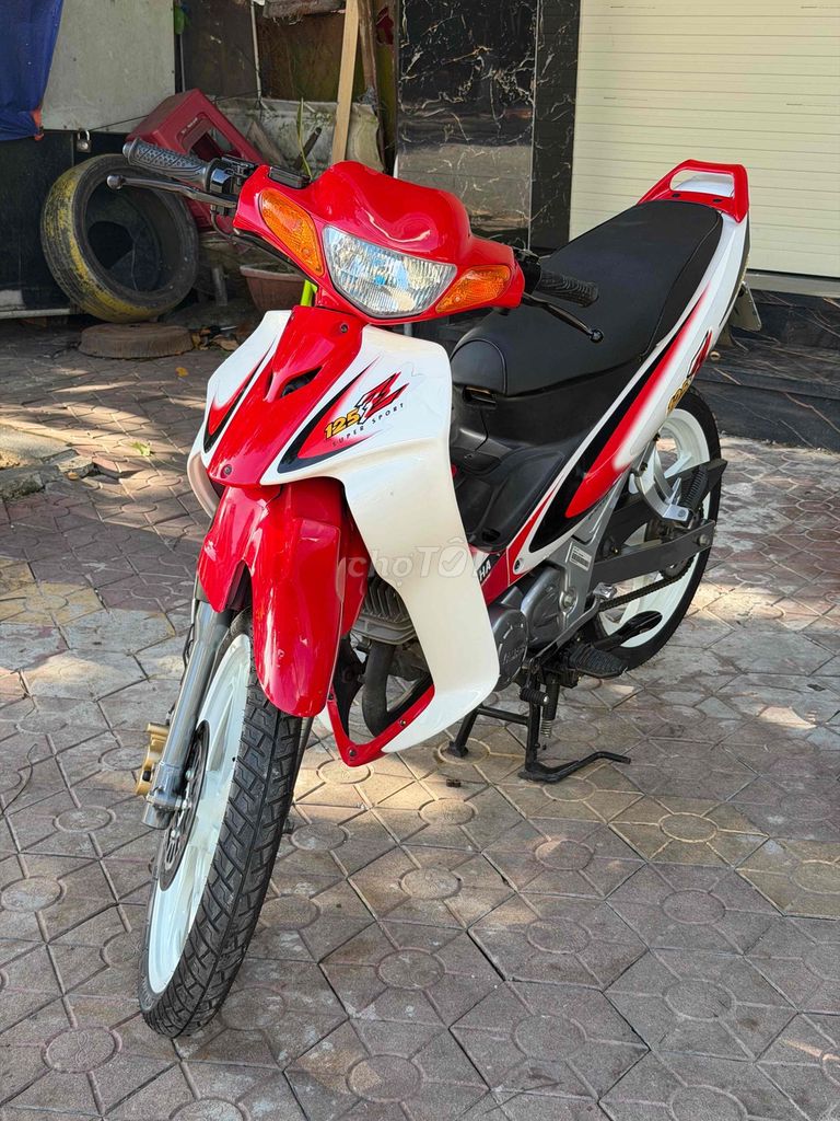 Yaz fom đời thấp full zin mới 100% đã vào 4 món. Mua bán Xe máy tại Thành phố Quảng Ngãi Quảng Ngãi được đăng bởi Hien hình 10