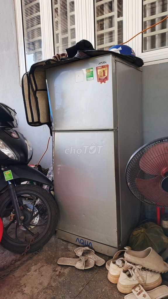 Tủ lạnh Aqua 165L Bạc Đã sử dụng. Mua bán Tủ lạnh tại Thị xã An Nhơn Bình Định được đăng bởi Nguyễn Viet hình 1