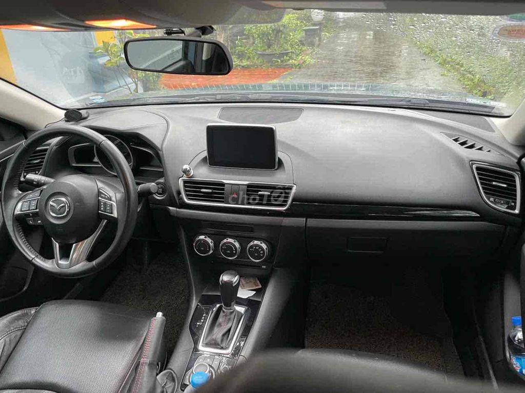 Mazda 3 2017 1.5 AT Sedan - 110000 km. Mua bán Ô tô tại Quận Nam Từ Liêm Hà Nội được đăng bởi Anh Mai hình 6