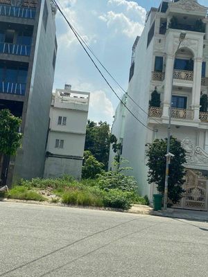 Cần Bán Gấp Lô Đất 100m2 Giá 1ty299 KDC Bình Hưng Ngay Bến Xe Quận 8