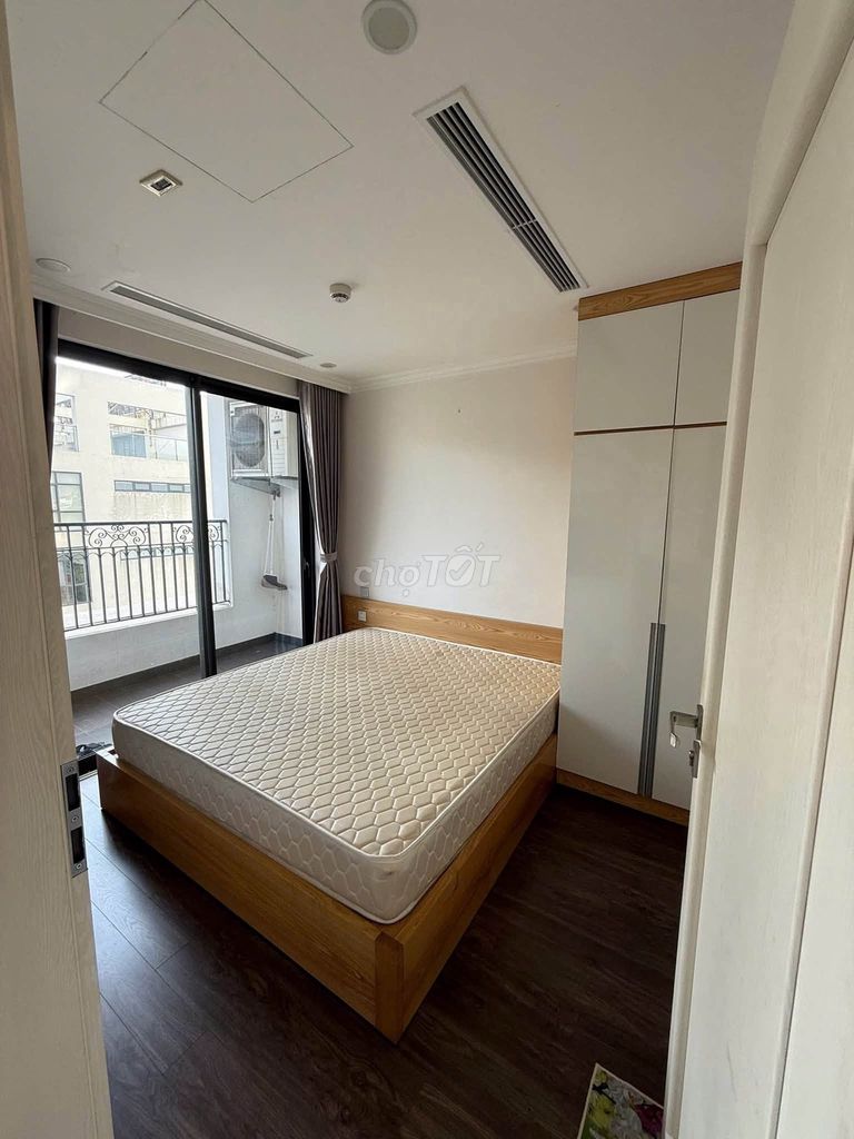 Квартира Sunshine Riverside с 2 спальнями в аренду - полностью меблирована