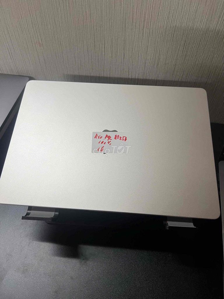 MacBook Air M2 15” 2023 vang 8GB/256 sạc42 bh3 th. Mua bán Laptop tại Quận 3 Tp Hồ Chí Minh được đăng bởi Phúc Nguyễn hình 1