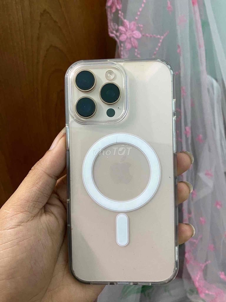 Apple iPhone 16 Pro Max 1TB Vàng. Mua bán Điện thoại tại Huyện Yên Khánh Ninh Bình được đăng bởi ngọc anh hình 1