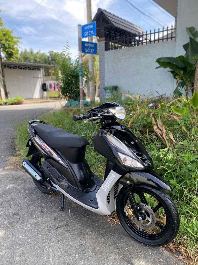 Yamaha Mio 2004 Đen Tự động. Mua bán Xe máy tại Huyện Củ Chi Tp Hồ Chí Minh được đăng bởi HuỳnhLâm Bổn hình 4