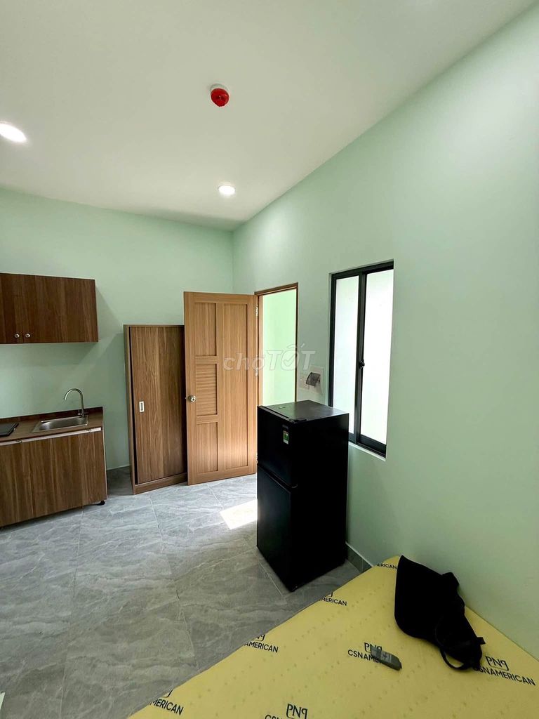 Furnished studio with own washer-dryer in Hòa Minh — photo 1