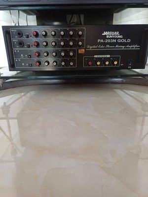 Amply Karaoke Jarguar Suhyoung PA-203N GOLD. Mua bán Tivi, Âm thanh tại Quận Bình Tân Tp Hồ Chí Minh được đăng bởi Hiếu Nguyễn