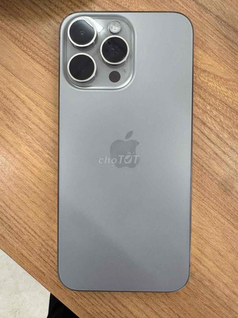 Apple iPhone 15 Pro Max 256GB Xám. Mua bán Điện thoại tại Quận Cẩm Lệ Đà Nẵng được đăng bởi Phú hình 1
