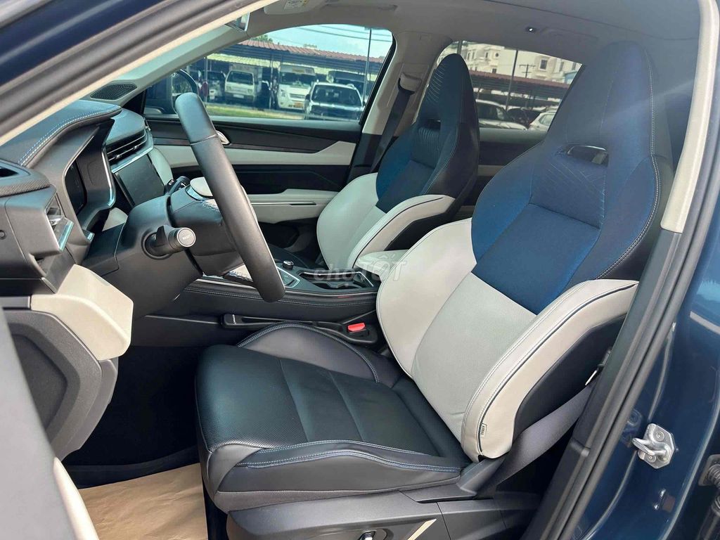 Lynk&Co 01 sx2024 lướt 18k km nền tảng Volvo XC40. Mua bán Ô tô tại Quận Gò Vấp Tp Hồ Chí Minh được đăng bởi Kính Đặng Ô Tô Lướt hình 11