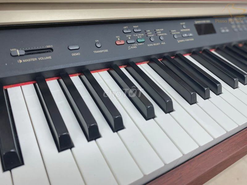 PIANO ĐIỆN YAMAHA CLP 240
