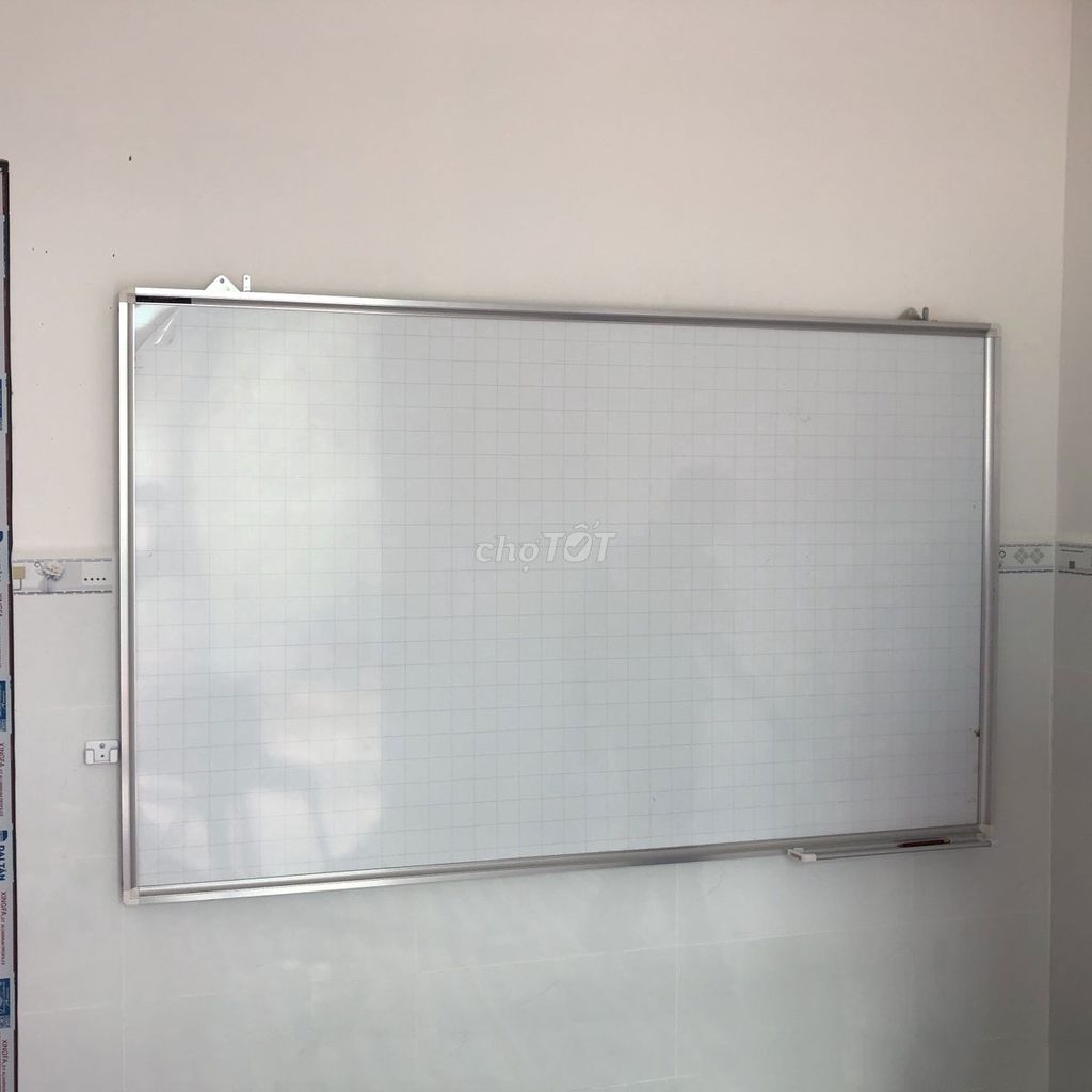 Bảng từ trắng DK Dongshin Hàn Quốc treo tường. Mua bán Đồ dùng văn phòng tại Quận 1 Tp Hồ Chí Minh được đăng bởi CÔNG TY TNHH THIẾT BỊ GIÁO DỤC BAVICO hình 1