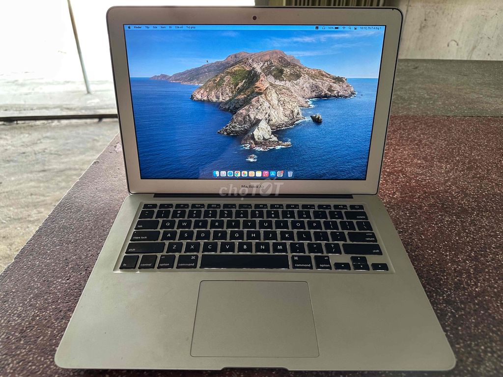 MacBook Air i5 13 inch 8GB. Mua bán Laptop tại Thành phố Thuận An Bình Dương được đăng bởi Đỗ Thanh hình 1